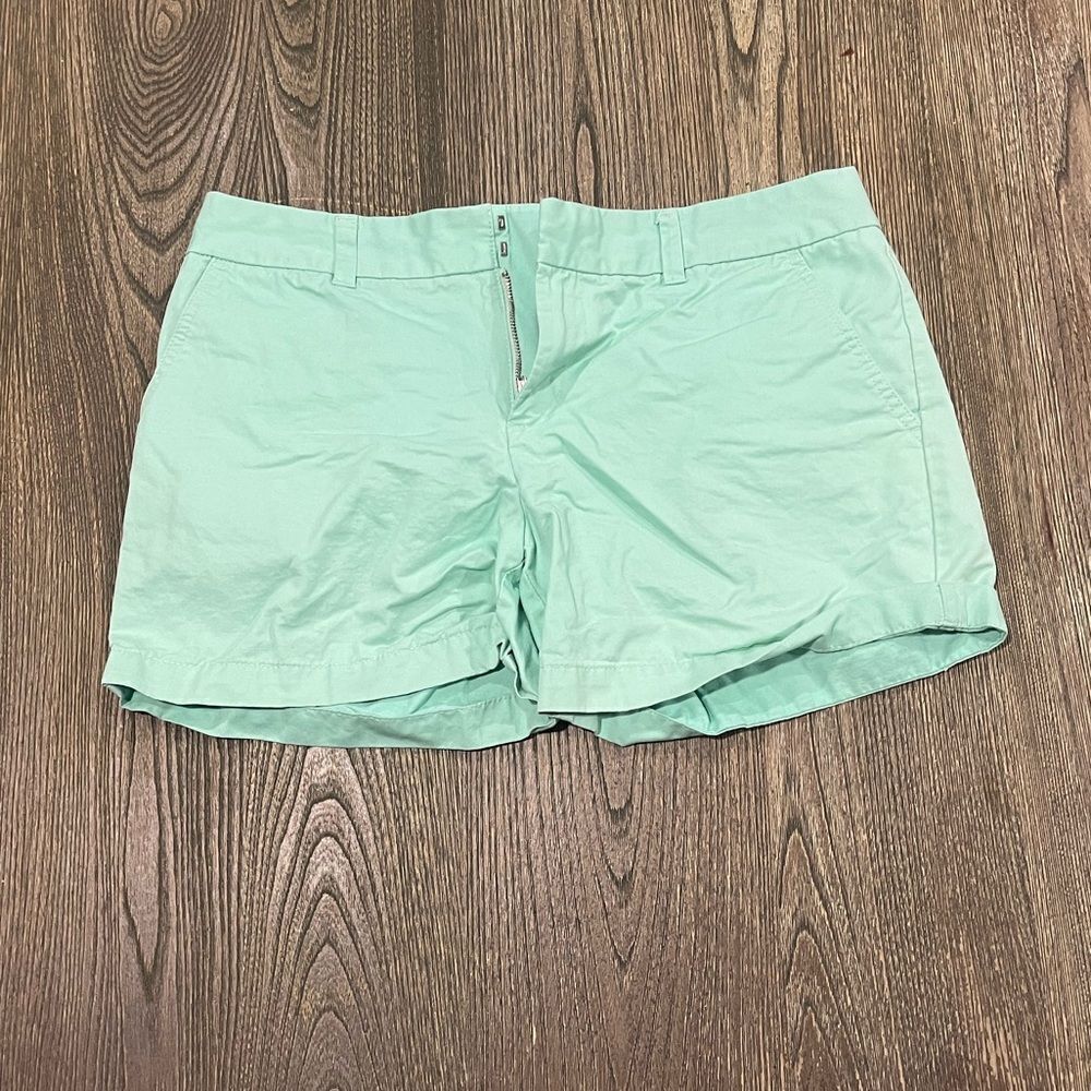 Tommy Hilfiger Womens Chino Shorts Flat Front Mid-Rise Cotton Mint Green Size 10